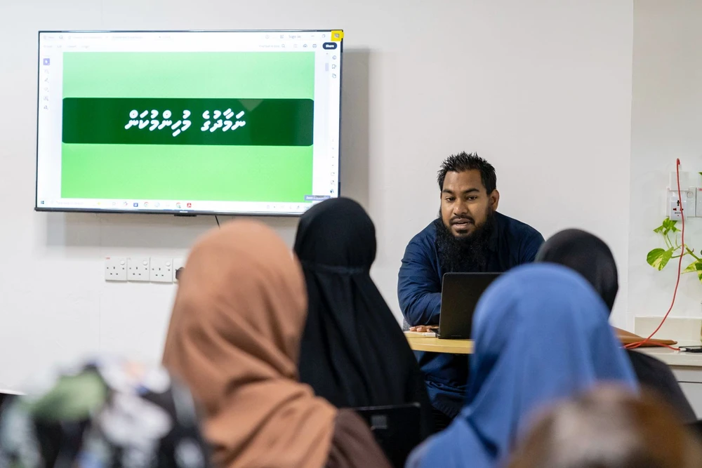 photo for ހުޅުމާލެ އިސްރަށްވެހިންގެ ނާދީގައި ނަމާދު ގެ މާތްކަމާއި ބެހޭ ގޮތުން ދަރުހެއް ކުރިއަށް ގެންގޮސްފި